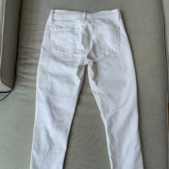 ARITZIA | J Brand Cropped White Skinny Jeans 25 - Picture 12 of 14